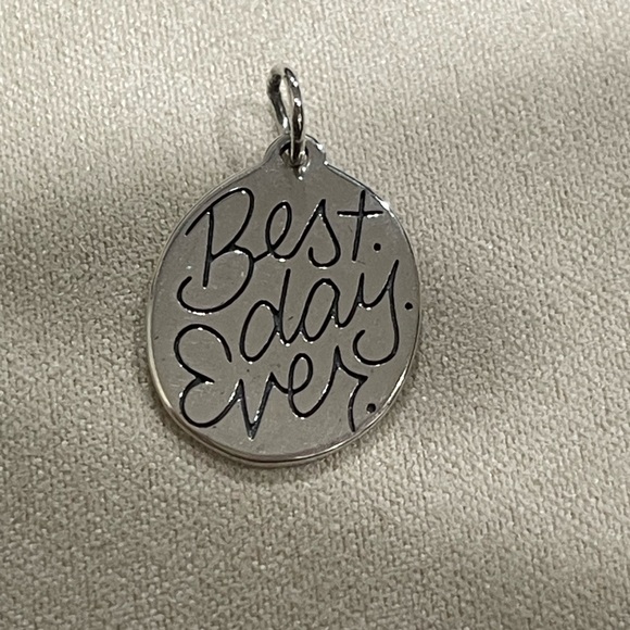 James Avery Sterling Silver 'Best Day Ever' Charm - Picture 1 of 2